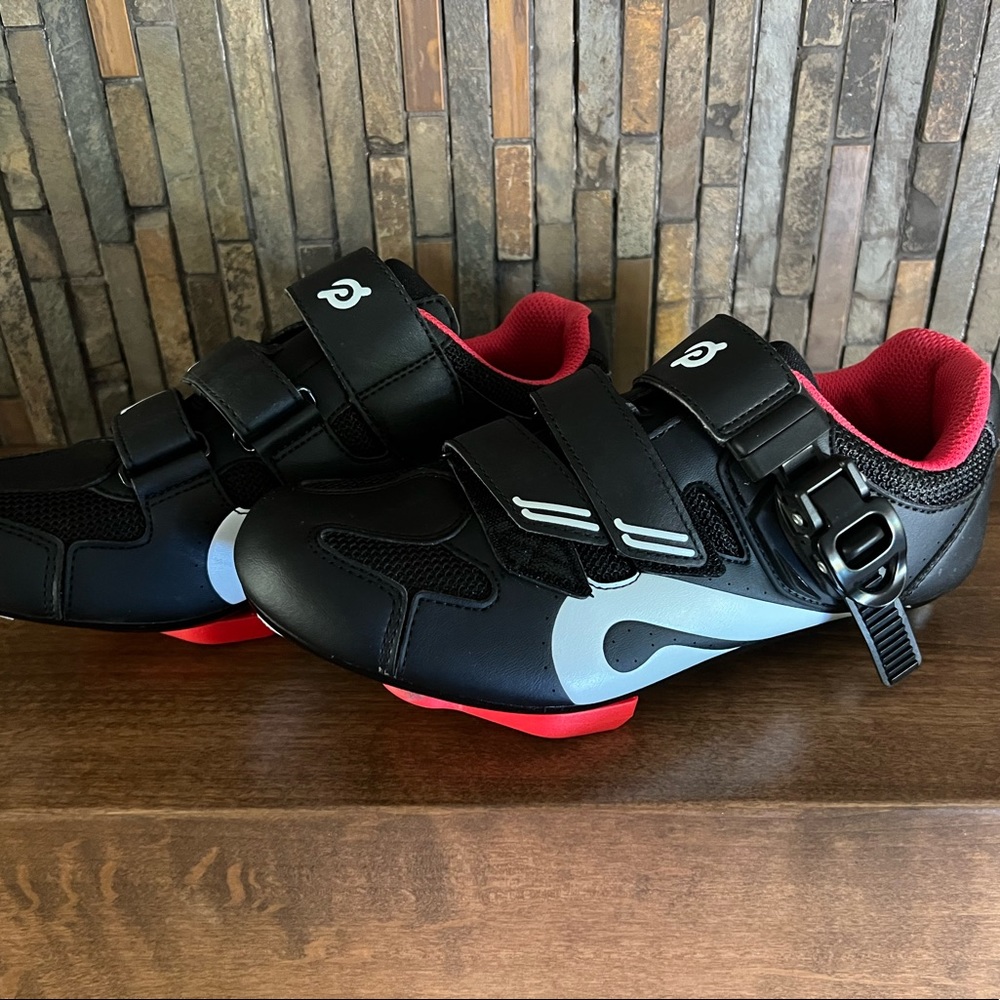 Peloton shoes size 37-6us